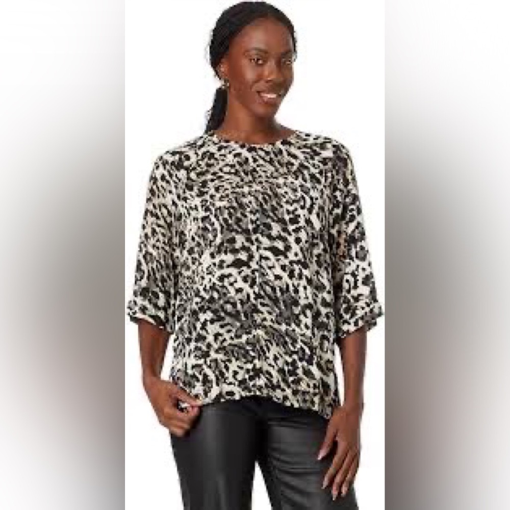 Westbound Black and White Animal Print Blouse. XL